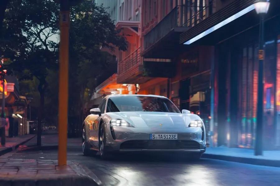 Porsche Elektrikli Araba Modeli: Porsche Taycan İnceleme